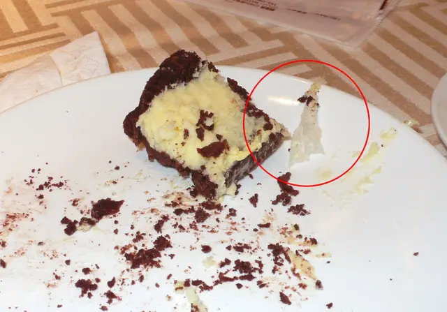 疍糕裡的芝士有殘餘膠