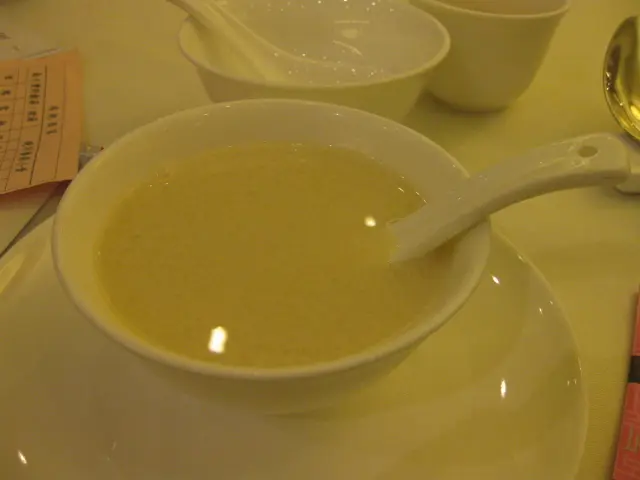 杏汁豬肺湯