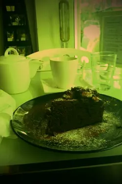 不過不失的污糟力蛋糕