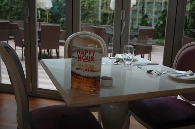 餐廳還有室外座位