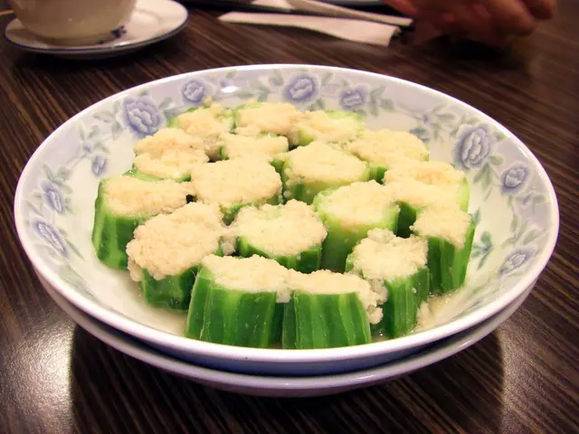 香蒜蒸勝瓜 $30-