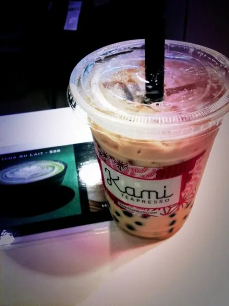 Iced tea latte+maple syrup+楓糖珍珠，出奇地好味！