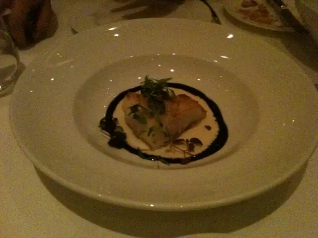 比較之下, 輸了