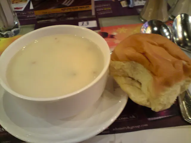 忌廉湯+牛油餐包