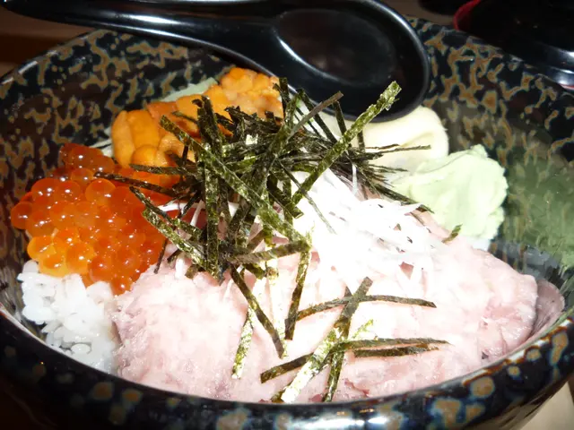 三色飯