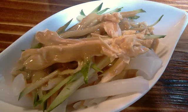 尚可, 但麻醬甜左少少, 