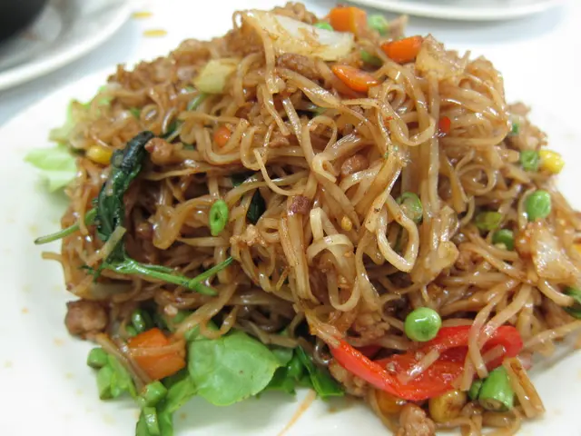 香葉肉碎炒金邊粉