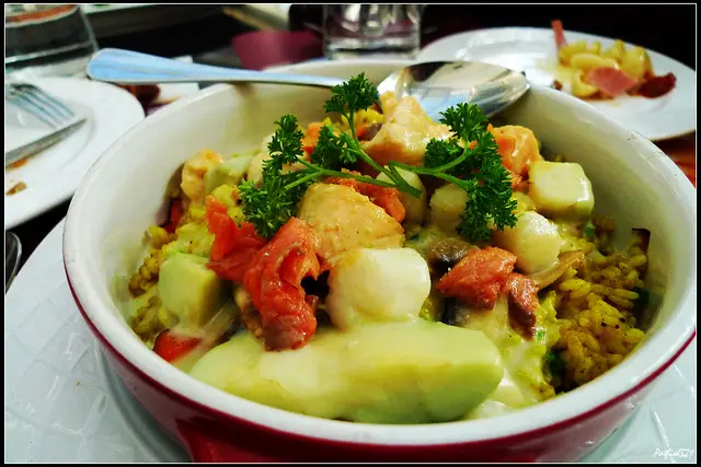 焗三文魚帶子牛油果飯