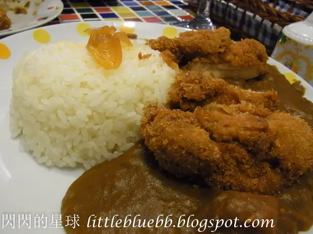 P Cafe 特製日式咖哩飯 (配炸雞扒)