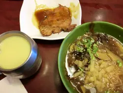 酱汁猪扒 + 蚵仔面线 + 热茉香奶茶