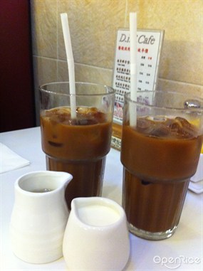 奶茶 - D.i.F. Cafe in Mong Kok 