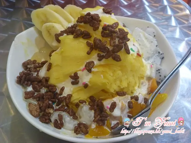 【黃衣佳人冰花雪】