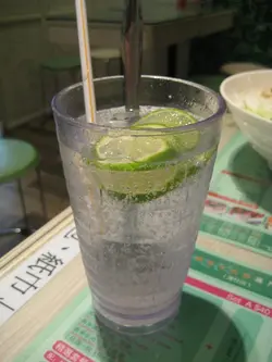 青柠梳打