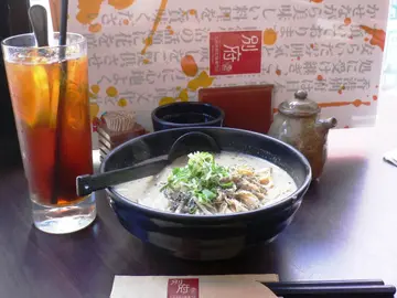 鸡丝黑芝麻汤拉面定食