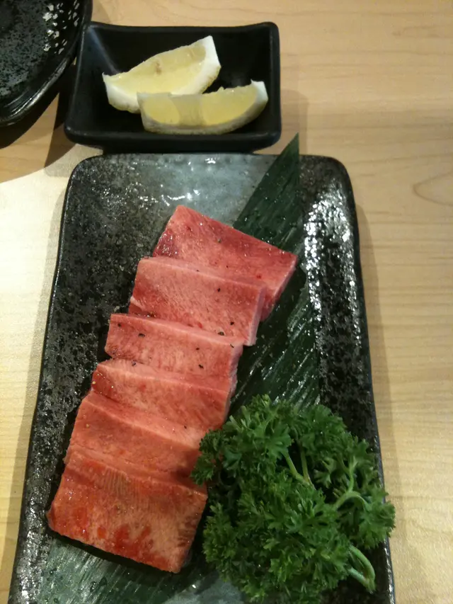 厚切牛舌