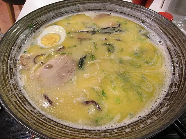 北海道粟米叉燒湯拉麵