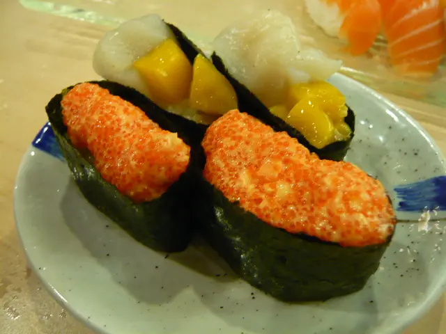 芒果貝柱、芝士蟹籽軍艦