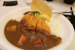 日式咖喱吉列豬扒飯. 正. 辣辣地好過癮