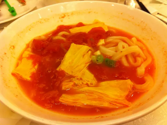 正。。蕃茄湯烏東