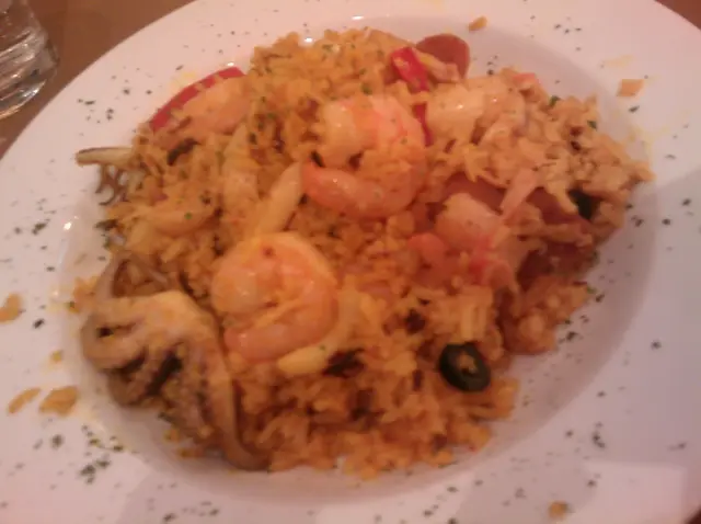 西班牙海鮮炒飯70蚊