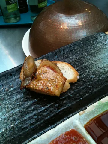 「鹅肝」老细你地千万唔好加价呀!