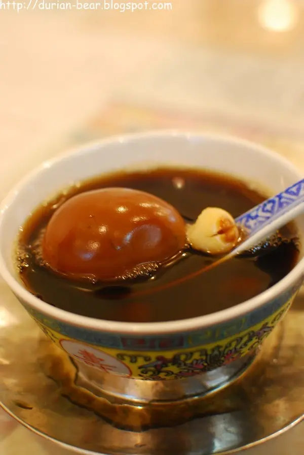 桑寄生蓮子蛋茶