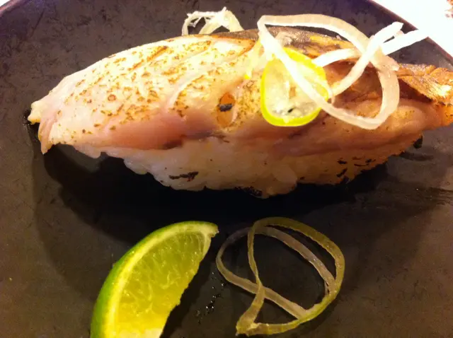 差 火灸空運池魚壽司