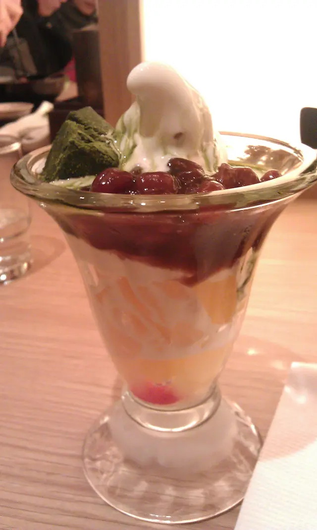 宇治抺茶雪糕新地