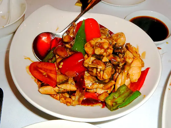braised frog with garlic & chili sauce (A-)