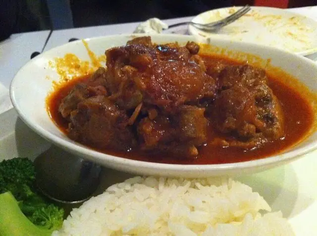 紅酒牛尾飯,最冇期望,但最好味~!