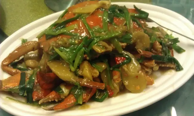羗葱炒蟹