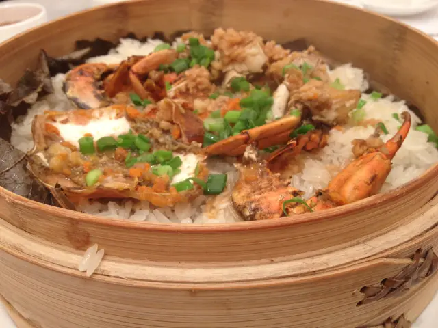 荷葉香蒜羔蟹糯米飯