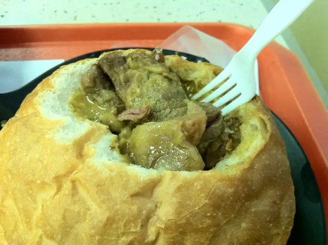 個包完全唔脆！差