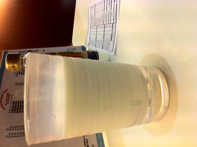 3.6牛奶（未飲時影）
