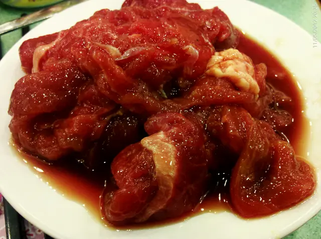 新鮮嘅"手切牛肉"~