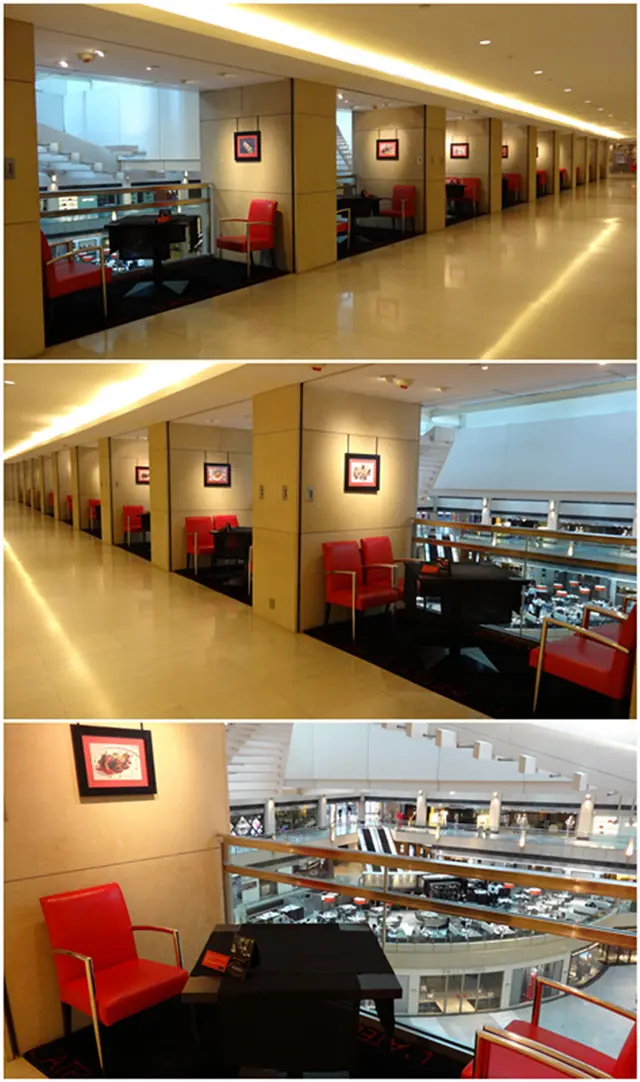 餐廳外商場走廊,每張餐桌均有牆阻隔,私隱度高!