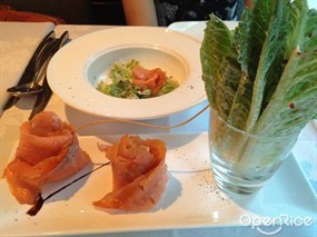 Smoked Salmon Caesar Salad - Otto Restaurant &amp; Bar in Causeway Bay 