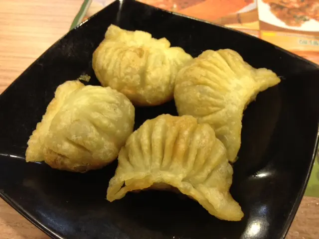 脆皮香茅牛肉餃