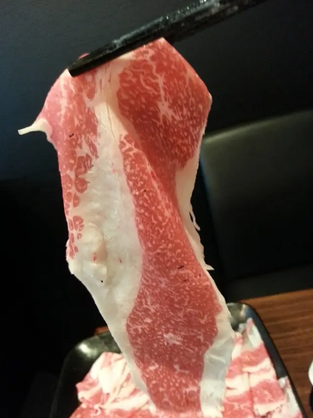 脂肪團佔去三分一的面積,會好食成點?