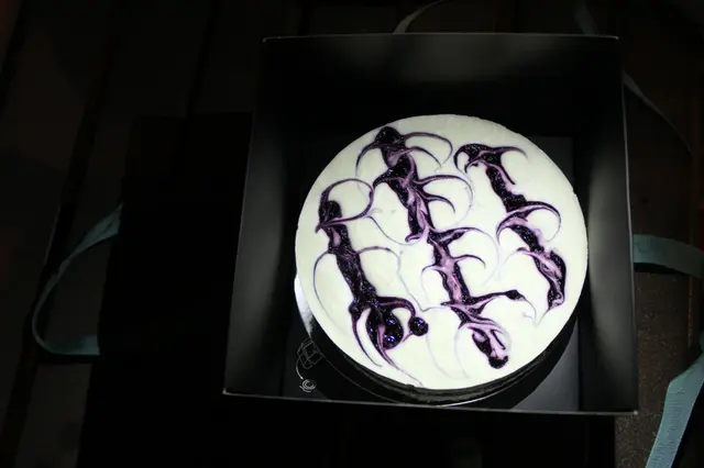 團購上所述的「大師級製作原個藍莓芝士蛋糕」