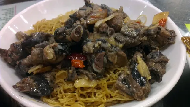 花雕雞撈麵