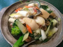 海鲜杂菜煲 绝不欺场，坚有海鲜