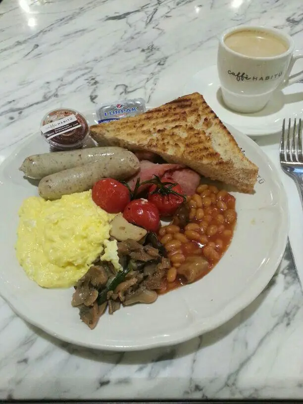 Full Breakfast with Coffee Misto
