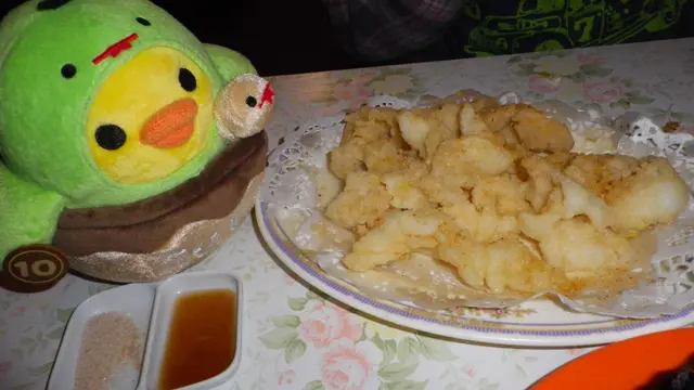 唔通魷魚鬚留俾熟客?@@"