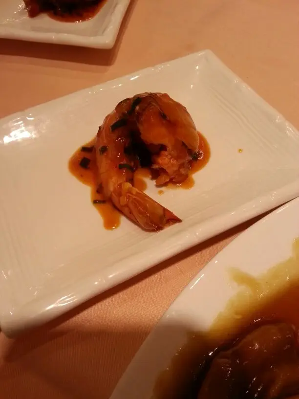 切左個虾頭,撈起比返我