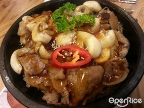 磨菇牛肉石頭飯 - 九龍灣的韓食家