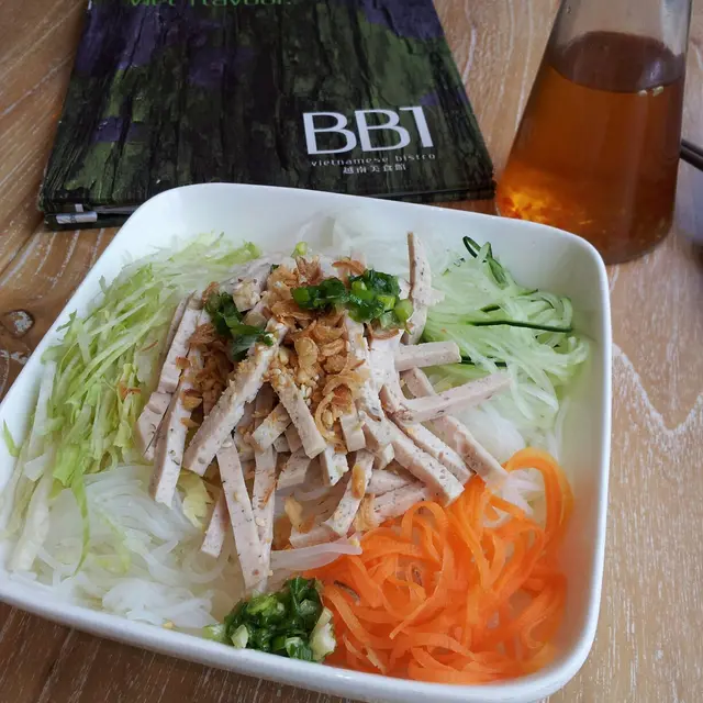 紥肉撈檬