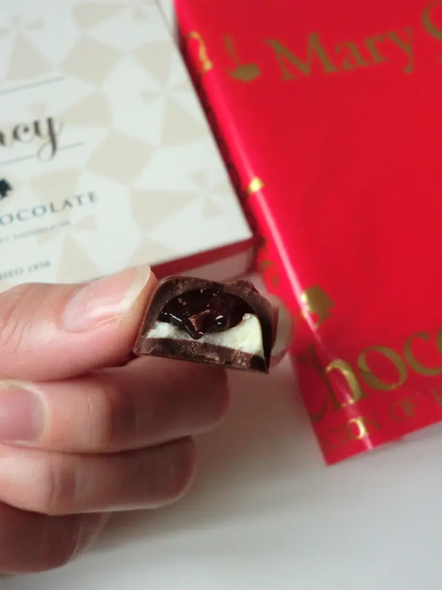 Cherry Jam Chocolate
