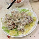 沙拉雞翼，好掂