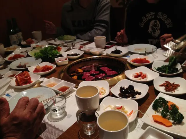 一桌子的食物!!